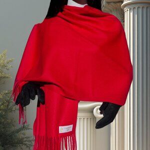 NWT Cashmere woven knit oversized scarf wrap - made in Italy 80” x 27”